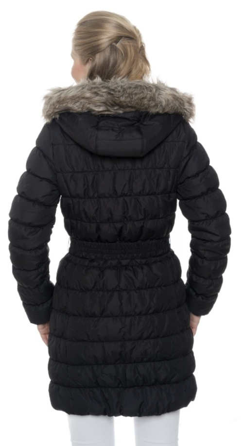 Čierny prešívaný dámsky zimný kabát kožušinkou na kapucni