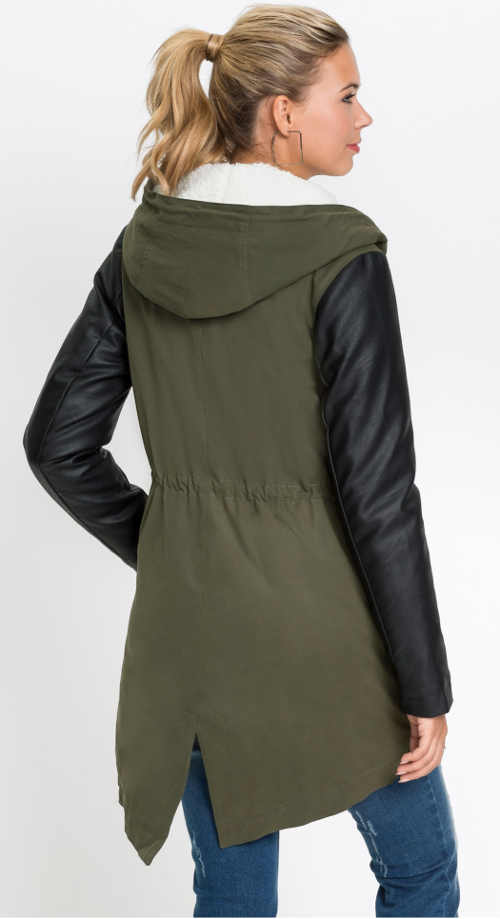Moderný dámsky zimný kabát v pôsobivej kombinácii materiálov