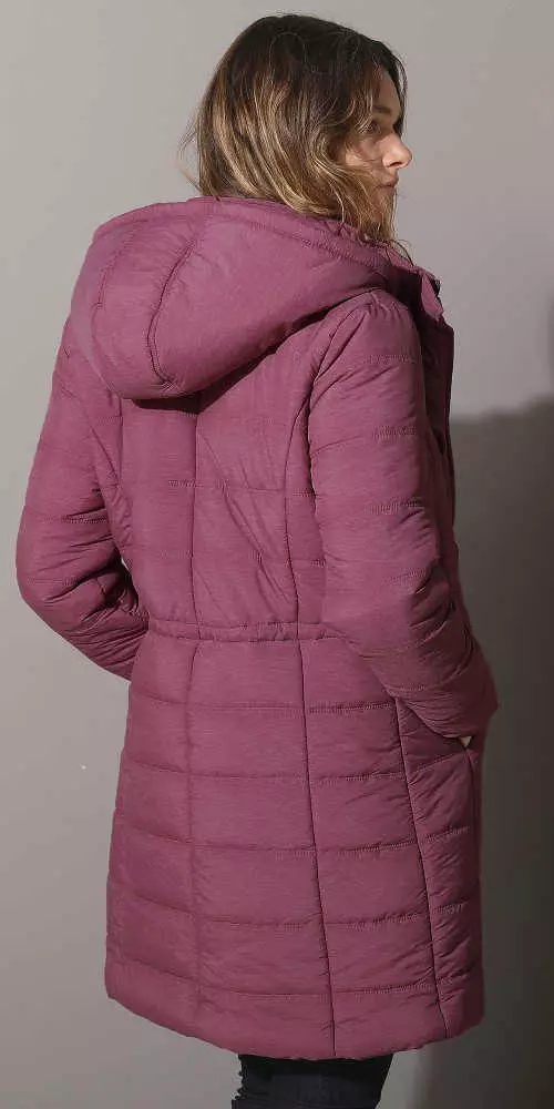 Predĺžená zimná bunda pre plnoštíhlych mužov