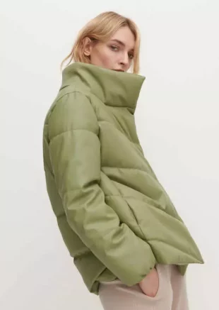Zateplená moderná prešívaná bunda v hráškovo zelenej farbe