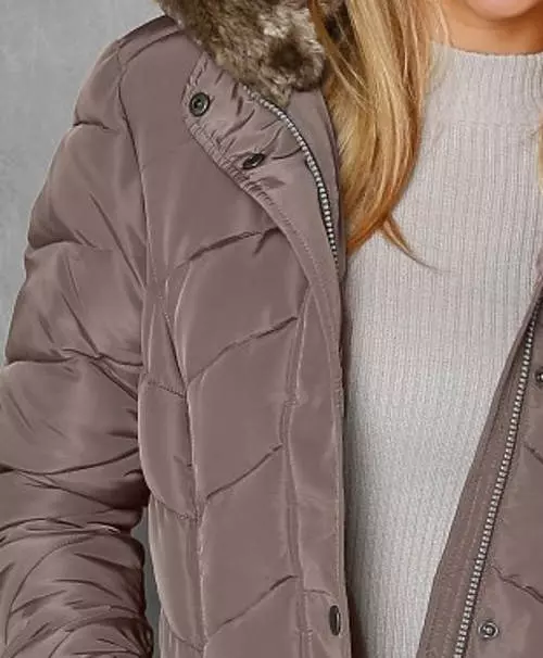 Béžová a sivá prešívaná bunda pre ženy