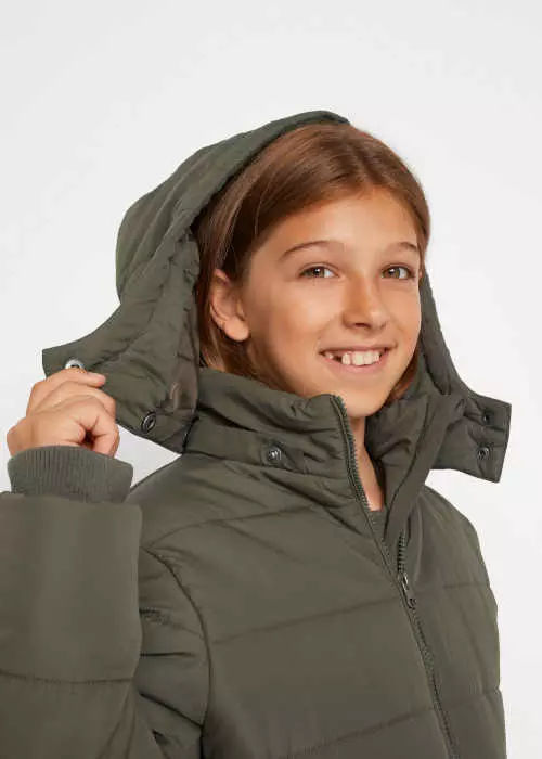 Dievčenský kabát s odnímateľnou kapucňou