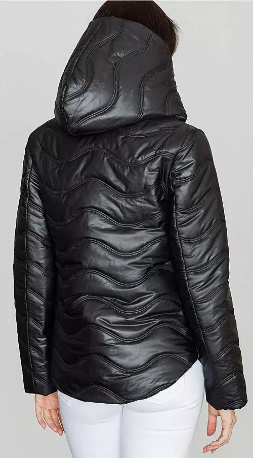 Lesklá čierna dámska zimná bunda
